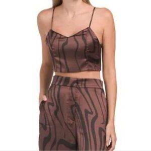 The house of Harlow 1960 satin crop top